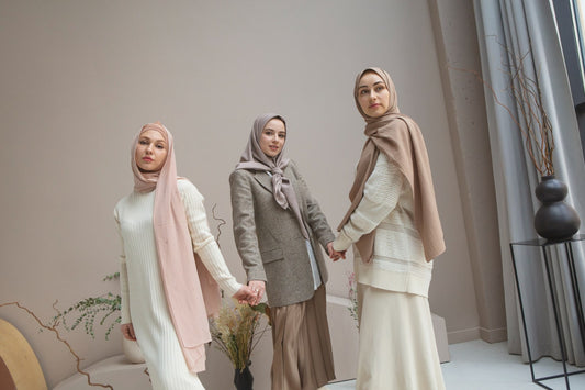 The Inclusion of Modest Clothing in Contemporary Fashion
