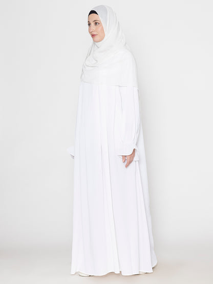 Front Pleated Round Neck Abaya