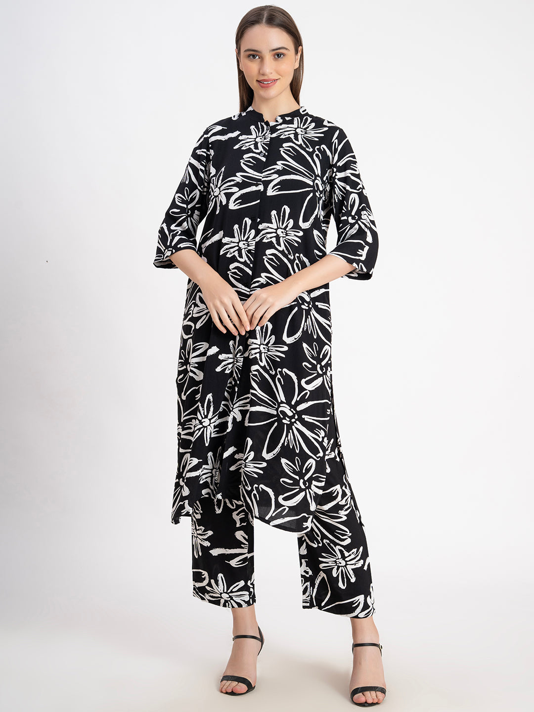 Floral Printed Mandarin Collar Tunic With Trousers