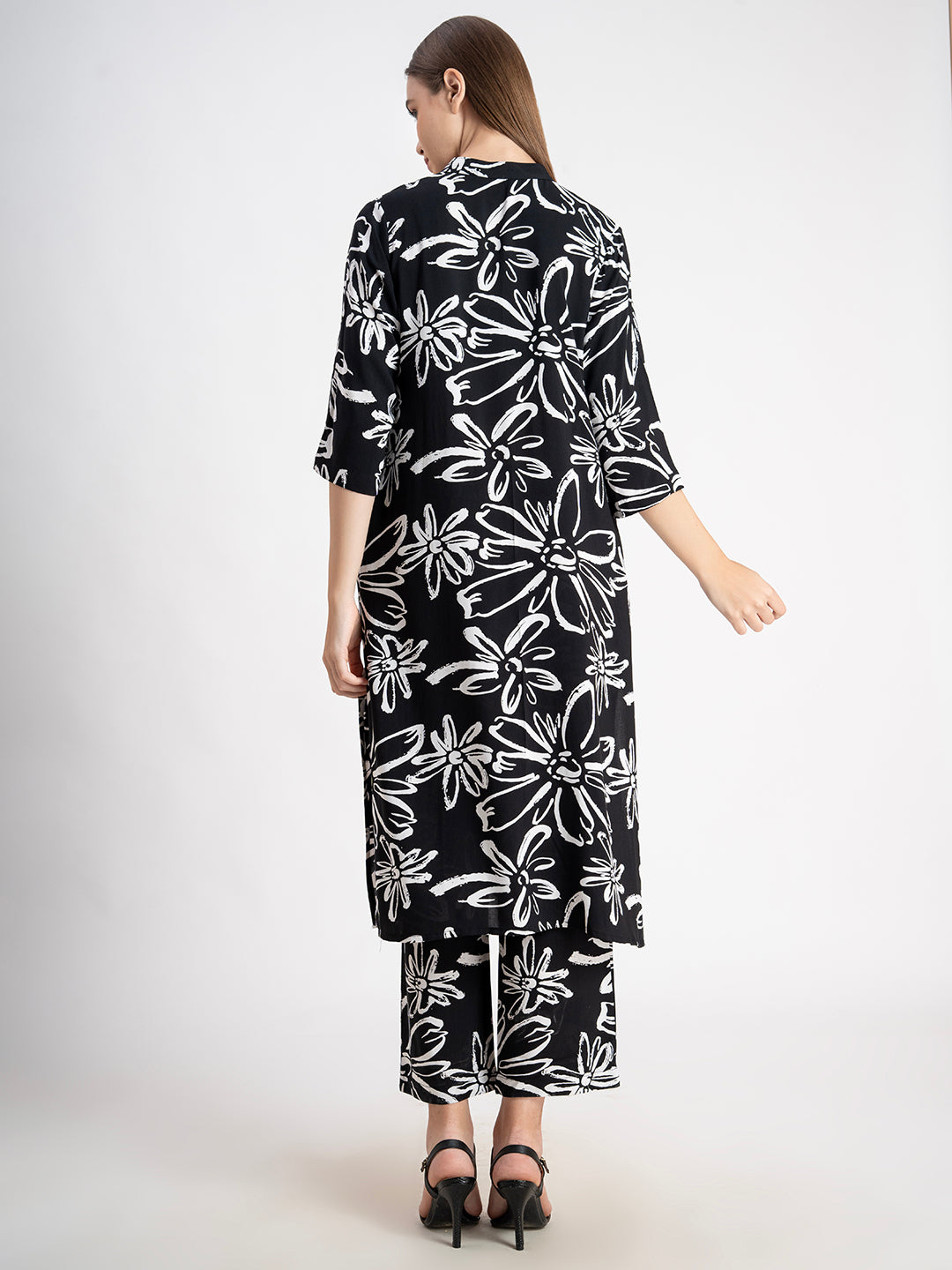 Floral Printed Mandarin Collar Tunic With Trousers