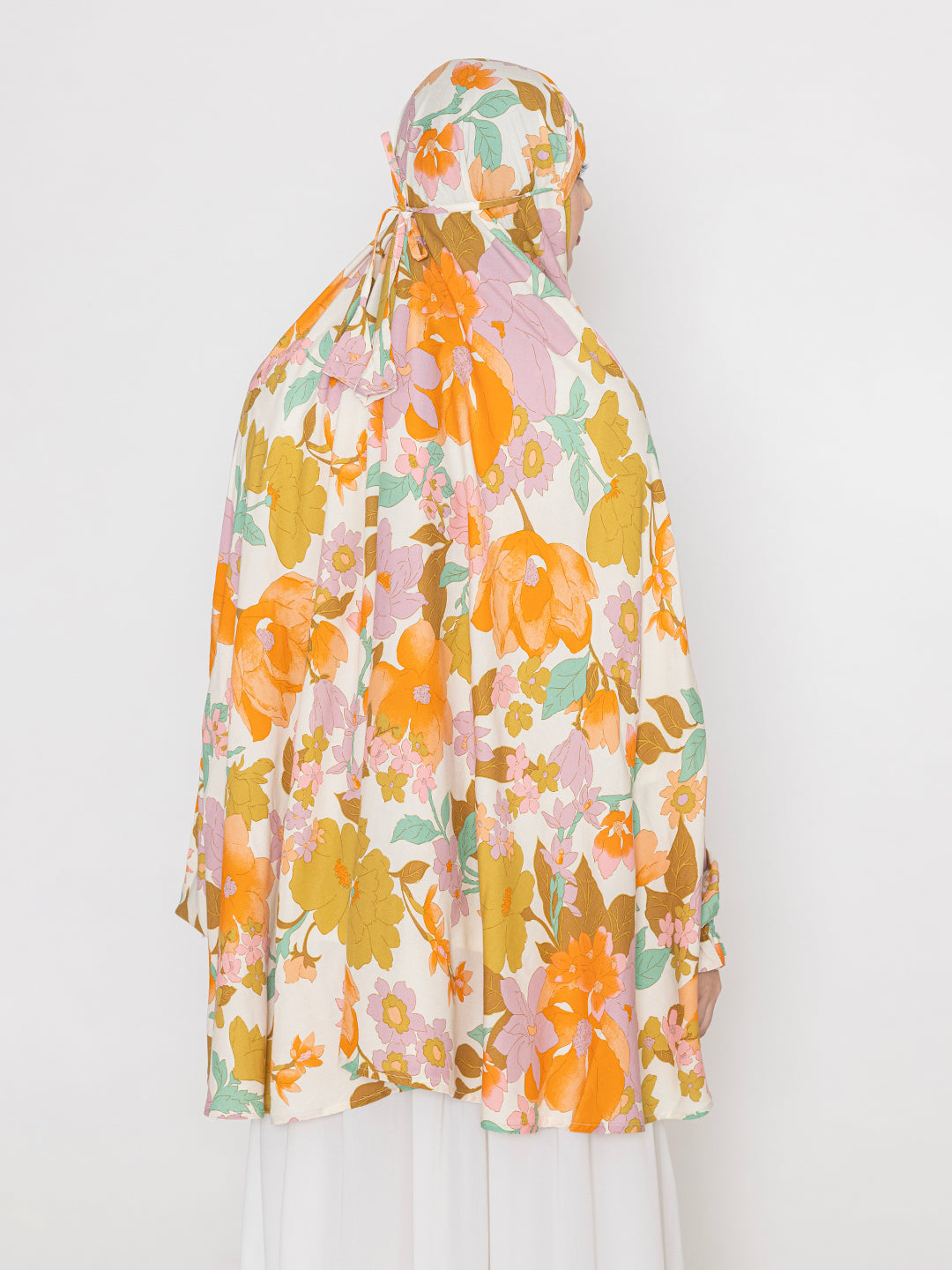 Floral Printed Namaz Makhna with Elasticated Sleeves
