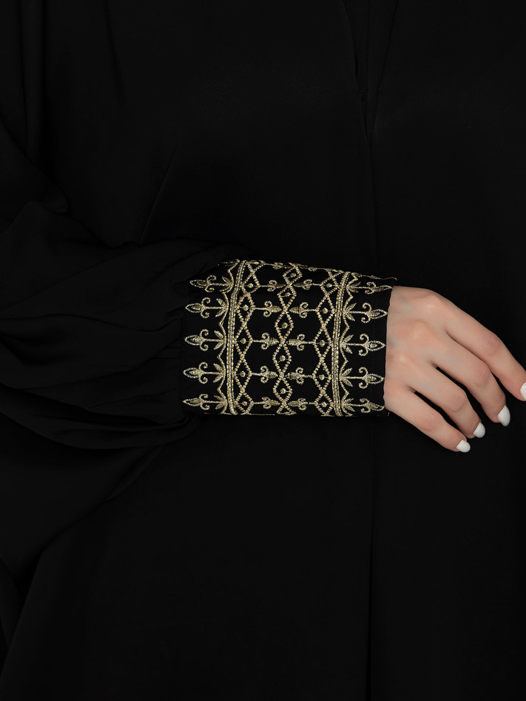 Embroidered Cuff Abaya With Scarf