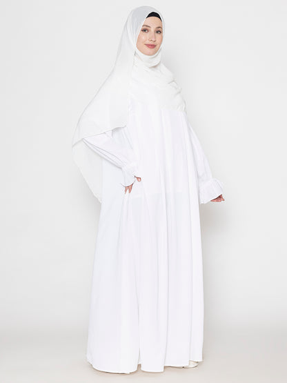 Front Pleated Round Neck Abaya