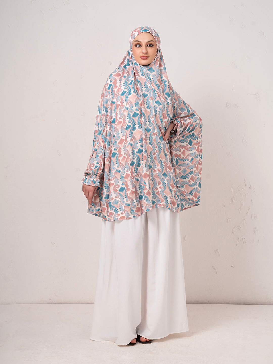 Pastel Abstract Namaz Dupatta– Soft & Flowy Prayer Wear