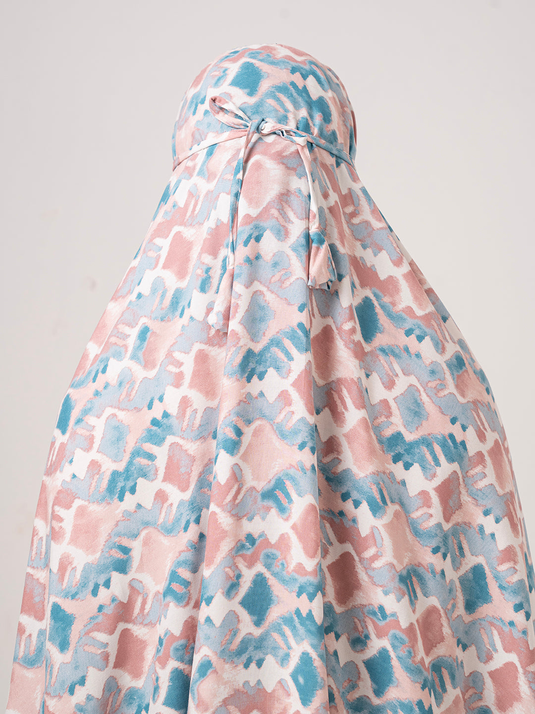 Pastel Abstract Namaz Dupatta– Soft & Flowy Prayer Wear