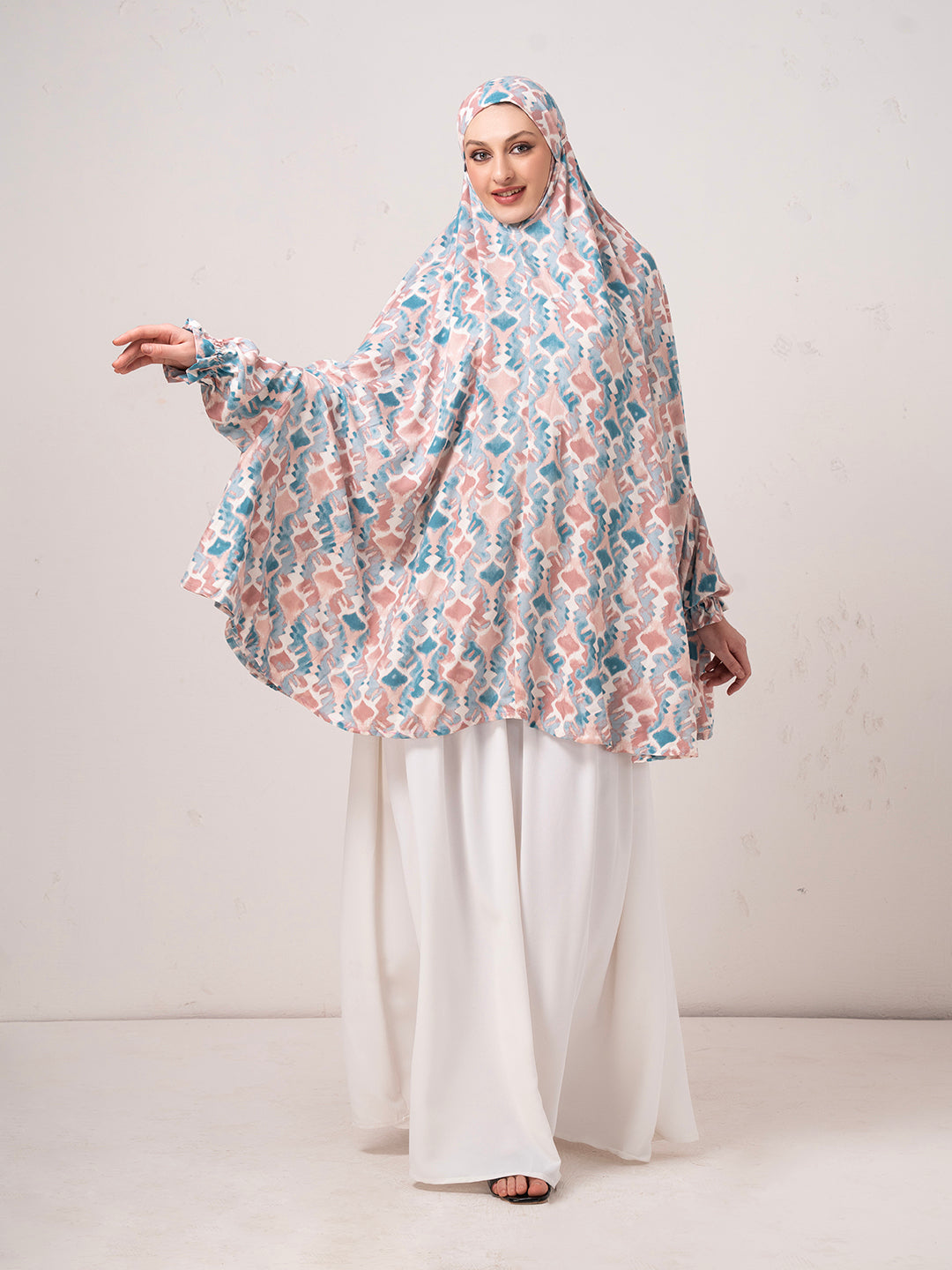 Pastel Abstract Namaz Dupatta– Soft & Flowy Prayer Wear