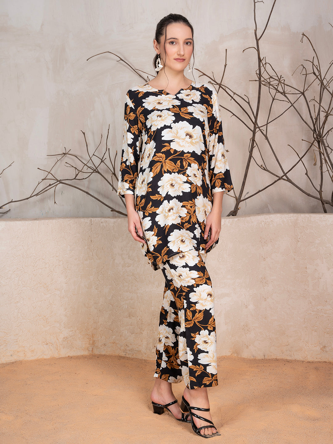 Floral Printed Tunic With Trousers Co-Ord Set