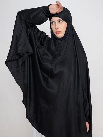 Elegant Modest Black Namaz Makhna