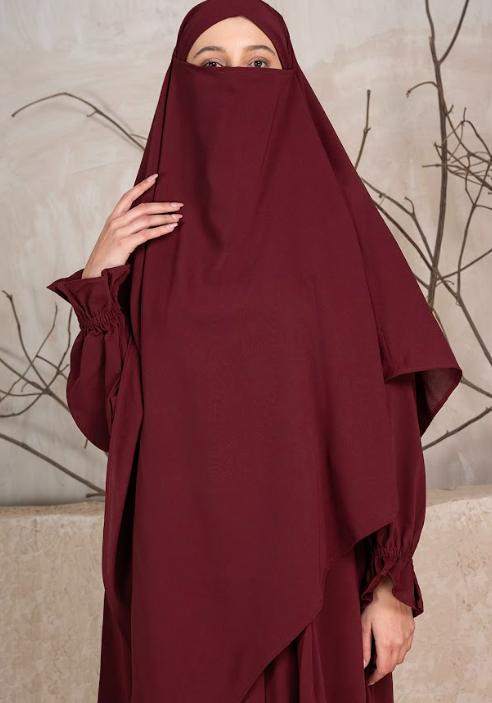 Classic Full-Coverage Khimar – Deep Burgundy