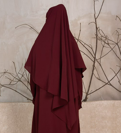 Classic Full-Coverage Khimar – Deep Burgundy